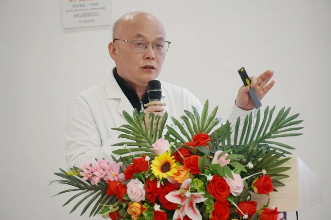 会上,顾钟忠总院长也为2024年工作计划做了重要讲话.