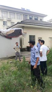总务、保卫科在9号10号台风来临前迅速的部署抗台防汛工作